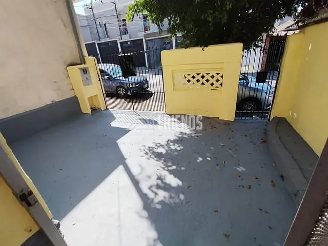 Casa com 90m² 2 quartos e 1 banheiro, à venda, no bairro Vila Granada em São Paulo