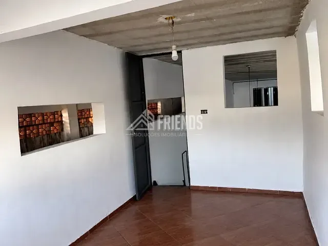 Casa com 600m² 7 quartos e 5 banheiros, para alugar, no bairro Vila Pierina em São Paulo