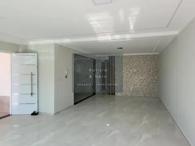 Sobrado com 250m² 5 quartos e 4 banheiros, à venda, no bairro Mirim em Praia Grande