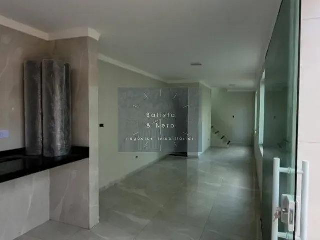 Sobrado com 250m² 5 quartos e 4 banheiros, à venda, no bairro Mirim em Praia Grande