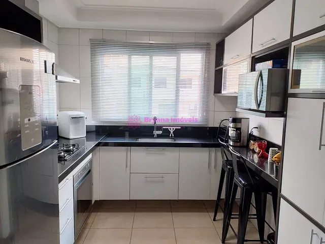 Sobrado com 180m² 3 quartos e 4 banheiros, à venda, no bairro Vila Assunção em Santo André