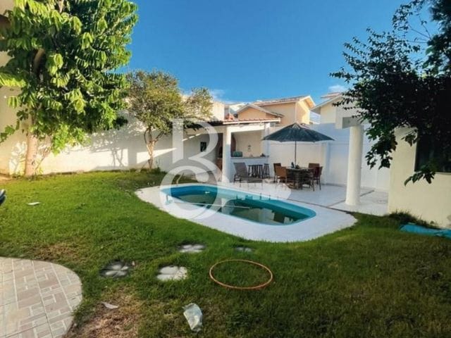 Sobrado com 360m² 5 quartos e 2 banheiros, à venda, no bairro Parque Santo Amaro em Campos dos Goytacazes