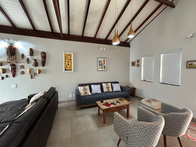 Sobrado com 250m² 3 quartos e 4 banheiros, à venda, no bairro Prolongamento Jardim Ângela Rosa em Franca