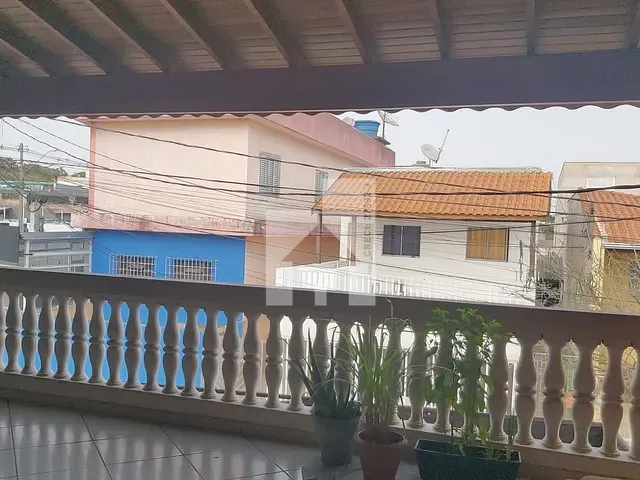 Sobrado com 175m² 2 quartos e 1 banheiro, à venda, no bairro Parque Residencial Jundiaí em Jundiaí