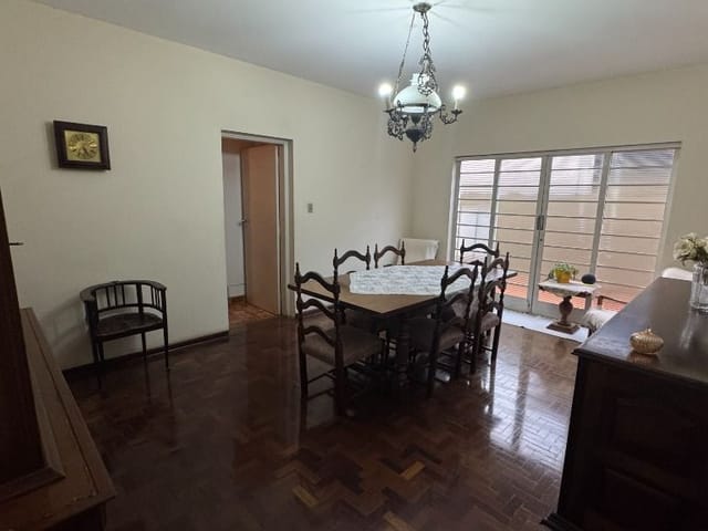 Sobrado com 316m² 4 quartos e 5 banheiros, à venda, no bairro Centro em Tatuí