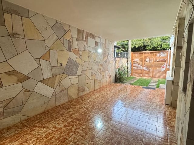 Sobrado com 316m² 4 quartos e 5 banheiros, à venda, no bairro Centro em Tatuí