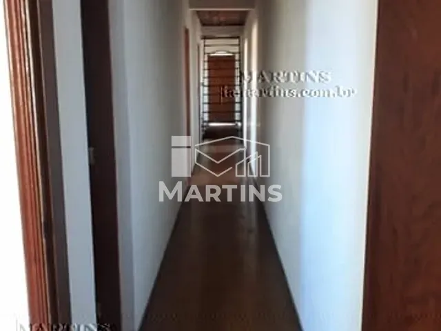 Sobrado com 318m² 4 quartos e 2 banheiros, à venda, no bairro Jardim Eledy em São Paulo