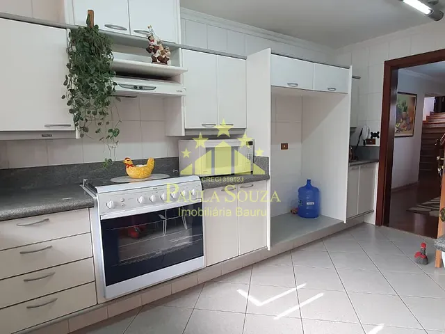 Sobrado 3 quartos e 5 banheiros, à venda, no bairro Jardim Estoril II em Bauru