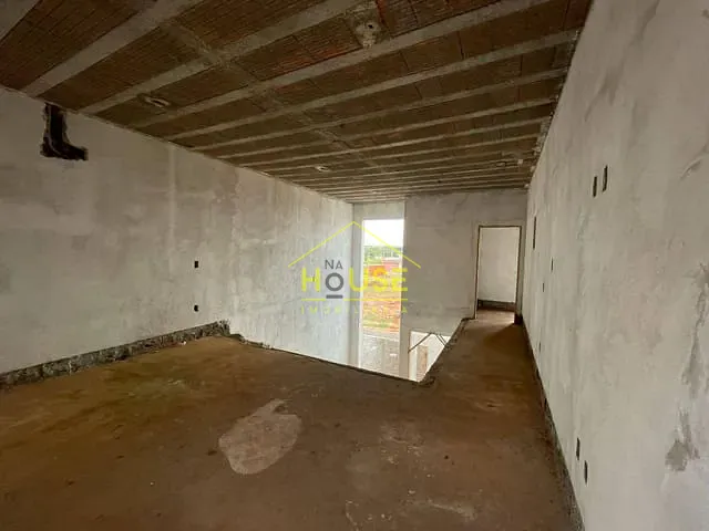 Sobrado 3 quartos e 2 banheiros, à venda, no bairro Dharma Ville em Votuporanga