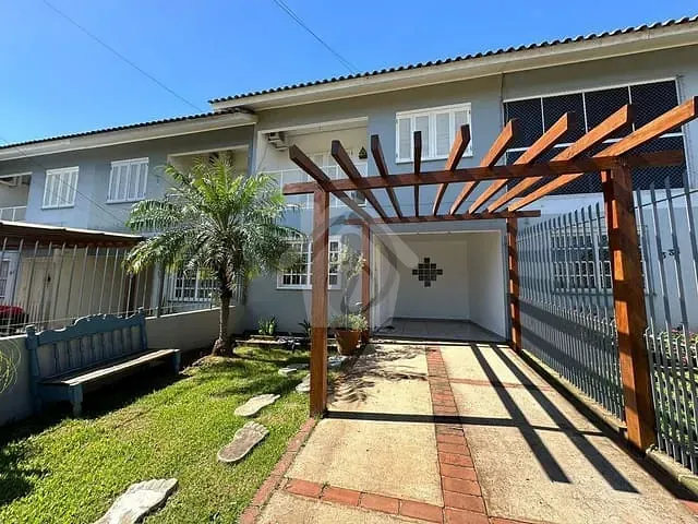 Sobrado com 131m² 3 quartos e 3 banheiros, à venda, no bairro Centro Administrativo em Teutônia