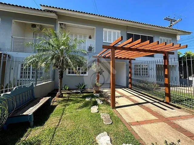 Sobrado com 131m² 3 quartos e 3 banheiros, à venda, no bairro Centro Administrativo em Teutônia