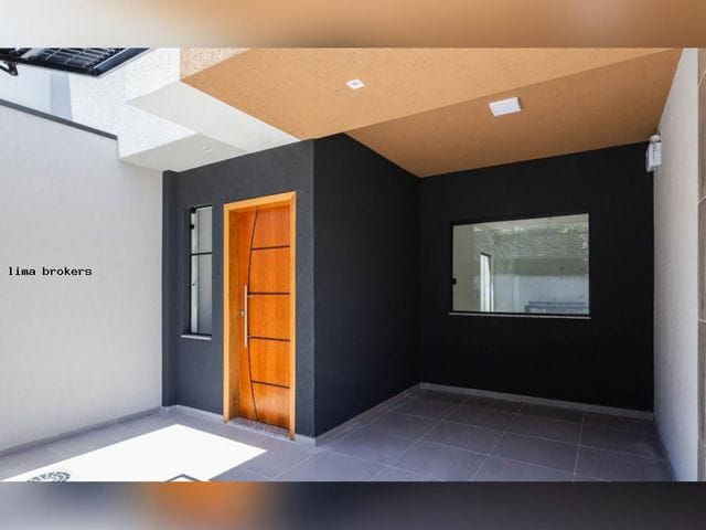 Foto do Sobrado - Sobrado à venda em São Miguel Paulista, São Paulo, SP. Imóvel com 2 suítes e 1 vaga de garagem próximo a Av. Oliveira Freire. | Lima Brokers Empreendimentos