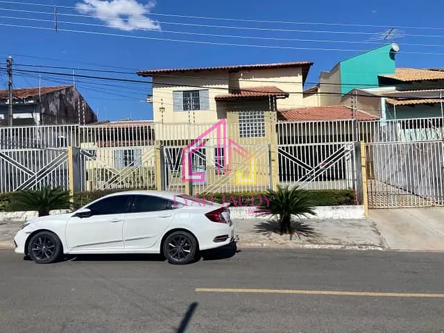 Casa com 540m² 8 quartos e 7 banheiros, à venda, no bairro Baú em Cuiabá