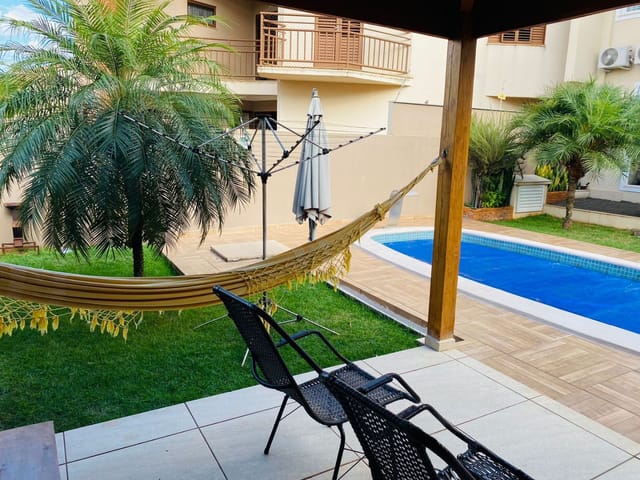 Sobrado com 388m² 3 quartos e 4 banheiros, à venda, no bairro Jardim Vila Rica em Cambé