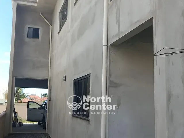 Sobrado com 455m² 3 quartos e 1 banheiro, à venda, no bairro Salinas em Balneário Barra do Sul