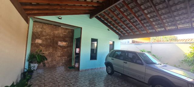 Sobrado com 200m² 3 quartos e 1 banheiro, à venda, no bairro Residencial Parque das Palmeiras em Pindamonhangaba