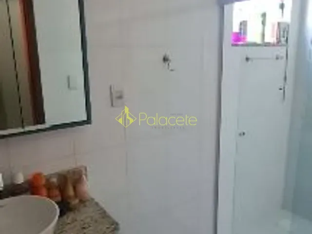 Sobrado com 200m² 3 quartos e 1 banheiro, à venda, no bairro Residencial Parque das Palmeiras em Pindamonhangaba