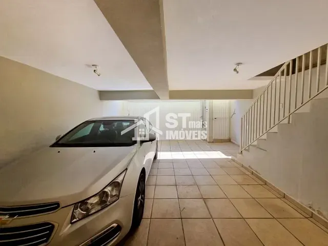 Sobrado com 300m² 2 quartos e 2 banheiros, à venda, no bairro Pirapitinga em Andradas