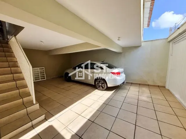 Sobrado com 300m² 2 quartos e 2 banheiros, à venda, no bairro Pirapitinga em Andradas