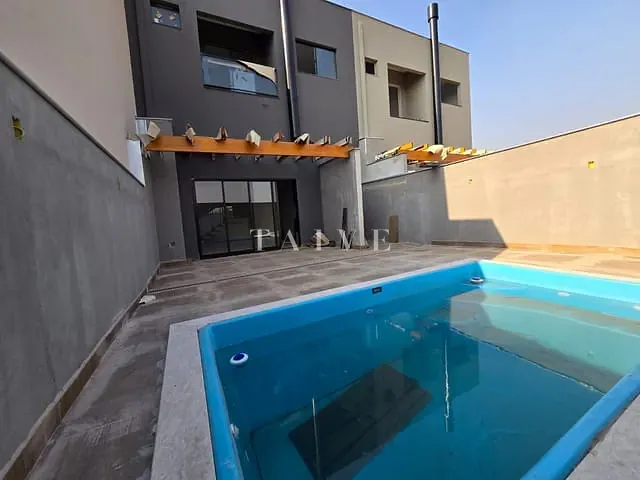 Sobrado com 200m² 3 quartos e 4 banheiros, à venda, no bairro Jardim Central Park em Londrina