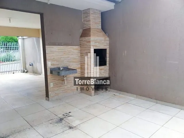 Sobrado com 168m² 4 quartos e 3 banheiros, à venda, no bairro Uvaranas em Ponta Grossa