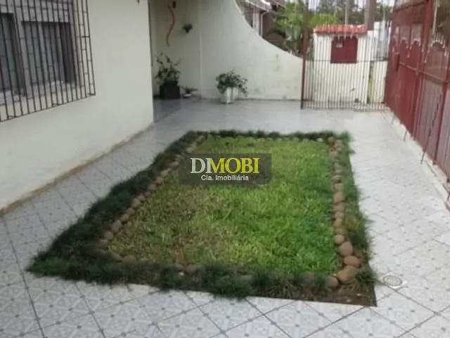Sobrado com 233m² 5 quartos e 2 banheiros, à venda, no bairro Jansen em Gravataí