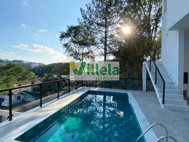 Sobrado com 450m² 3 quartos e 2 banheiros, à venda, no bairro Parque Residencial Itapeti em Mogi das Cruzes