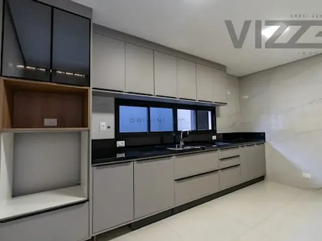 Sobrado com 360m² 4 quartos e 6 banheiros, à venda, no bairro Parque Residencial Damha IV em Campo Grande