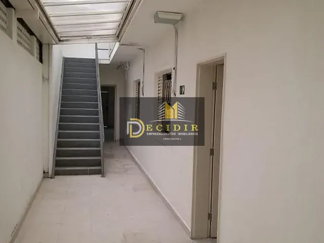 Sobrado com 350m² 1 quarto e 7 banheiros, para alugar, no bairro Vila Gomes Cardim em São Paulo