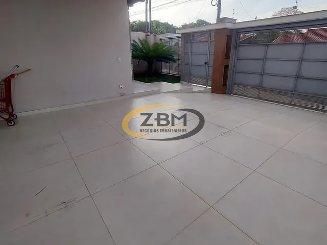 Sobrado com 392m² 3 quartos e 3 banheiros, à venda, no bairro Jardim Morumbi em Cambé