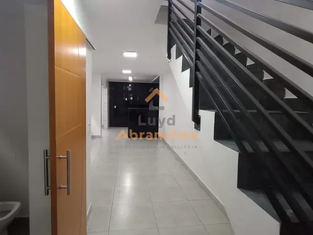 Sobrado com 185m² 4 quartos e 5 banheiros, à venda, no bairro Parque da Lapa em São Paulo