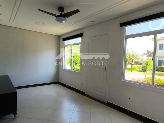 Sobrado com 100m² 3 quartos e 3 banheiros, à venda, no bairro Parque Renato Maia em Guarulhos