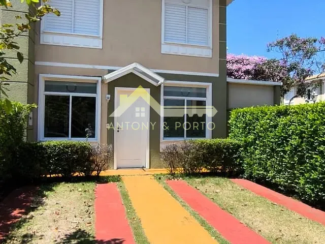 Sobrado com 100m² 3 quartos e 3 banheiros, à venda, no bairro Parque Renato Maia em Guarulhos