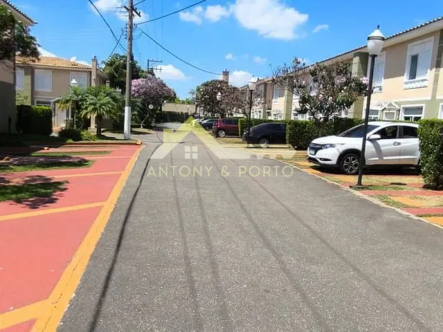 Sobrado com 100m² 3 quartos e 3 banheiros, à venda, no bairro Parque Renato Maia em Guarulhos