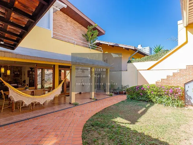 Sobrado com 424m² 4 quartos e 6 banheiros, à venda, no bairro Vila Madalena em São Paulo