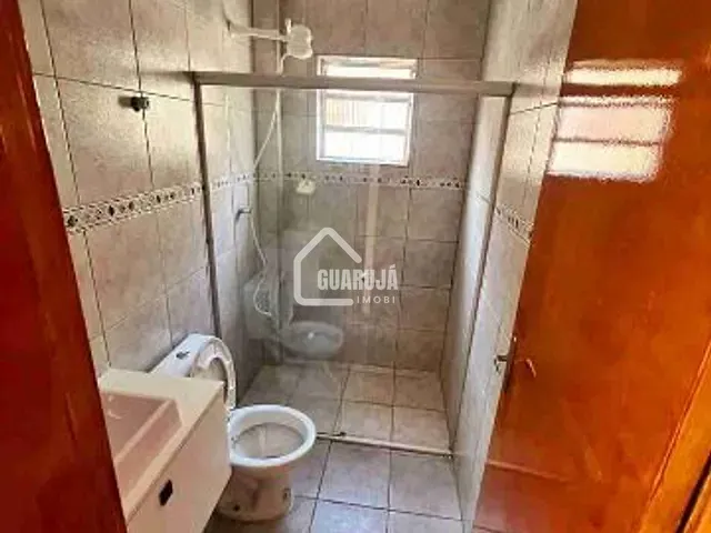Sobrado com 86m² 2 quartos e 2 banheiros, à venda, no bairro Vila Santa Rosa em Guarujá