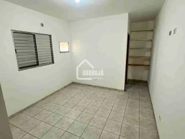 Sobrado com 86m² 2 quartos e 2 banheiros, à venda, no bairro Vila Santa Rosa em Guarujá