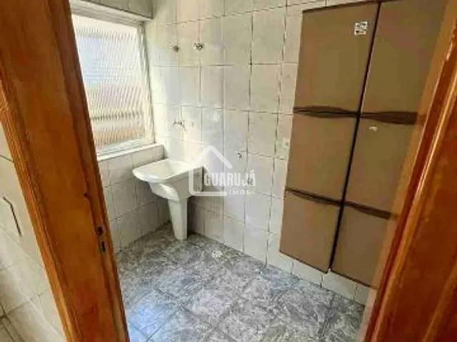Sobrado com 86m² 2 quartos e 2 banheiros, à venda, no bairro Vila Santa Rosa em Guarujá