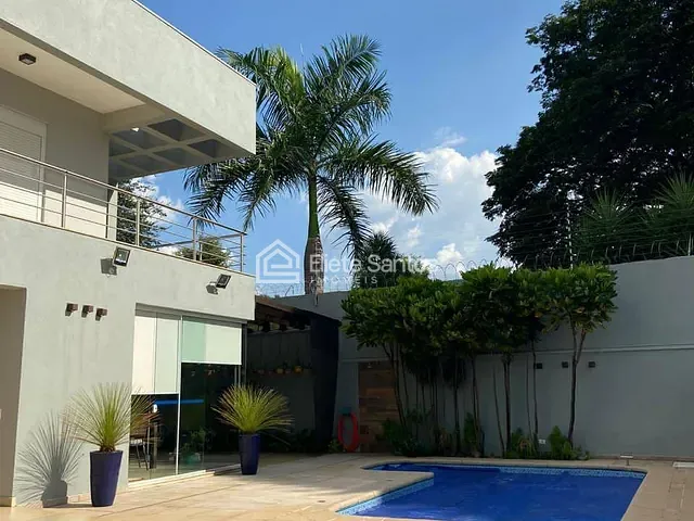 Sobrado com 562m² 4 quartos e 6 banheiros, à venda, no bairro Jardim Imperador em Americana