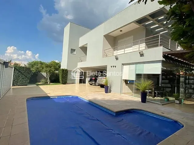 Sobrado com 562m² 4 quartos e 6 banheiros, à venda, no bairro Jardim Imperador em Americana