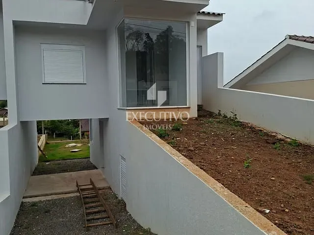 Sobrado 2 quartos e 2 banheiros, à venda, no bairro Bela Vista em Arroio do Meio