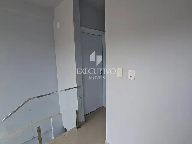 Sobrado 2 quartos e 2 banheiros, à venda, no bairro Bela Vista em Arroio do Meio