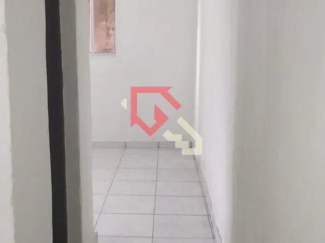 Sobrado com 295m² 4 quartos e 3 banheiros, à venda, no bairro Jardim Paranavaí em Mauá