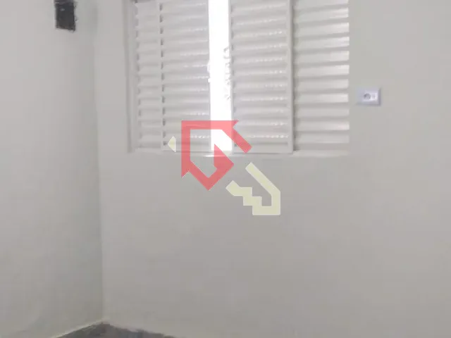 Sobrado com 295m² 4 quartos e 3 banheiros, à venda, no bairro Jardim Paranavaí em Mauá