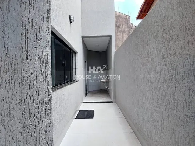 Sobrado com 315m² 3 quartos e 5 banheiros, à venda, no bairro Residencial Canadá em Goiânia