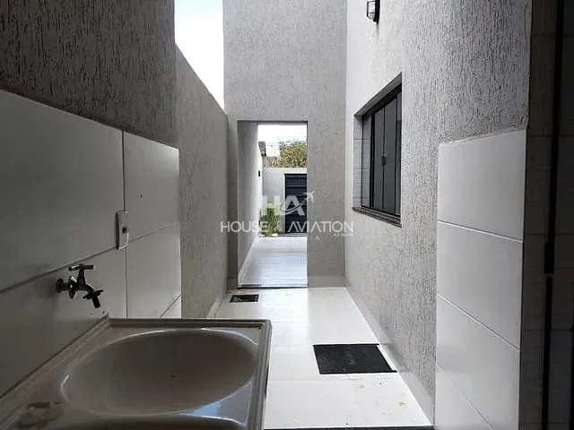 Sobrado com 315m² 3 quartos e 5 banheiros, à venda, no bairro Residencial Canadá em Goiânia