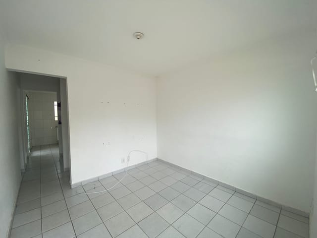 Sobrado com 140m² 2 quartos e 2 banheiros, à venda, no bairro Residencial Cosmos em Campinas