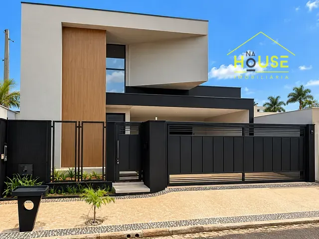 Sobrado com 360m² 3 quartos e 3 banheiros, à venda, no bairro Residencial Antonia Franco em Fernandópolis