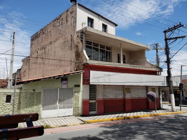 Foto do Sobrado - Ponto Comercial Localizado em uma das principais avendas de Jacarei, om 3 pavimentos à venda, 450 m², por R$ 836.000 | INDEPENDENCE NEGOCIOS IMOBILIARIOS LTDA