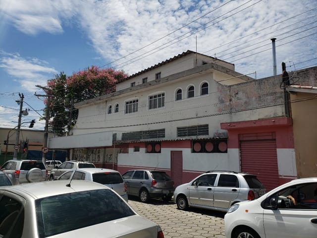Foto do Sobrado - Ponto Comercial Localizado em uma das principais avendas de Jacarei, om 3 pavimentos à venda, 450 m², por R$ 836.000 | INDEPENDENCE NEGOCIOS IMOBILIARIOS LTDA